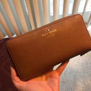 Kate Spade Continental Wallet
